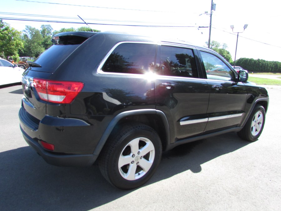 Used Jeep Grand Cherokee 4WD 4dr Laredo Altitude 2012 | United Auto Sales of E Windsor, Inc. East Windsor, Connecticut Used Jeep Grand Cherokee 4WD 4dr Laredo Altitude 2012 | United Auto Sales of E Windsor, Inc. East Windsor, Connecticut