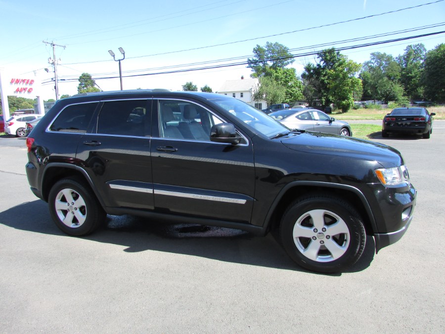 Used Jeep Grand Cherokee 4WD 4dr Laredo Altitude 2012 | United Auto Sales of E Windsor, Inc. East Windsor, Connecticut Used Jeep Grand Cherokee 4WD 4dr Laredo Altitude 2012 | United Auto Sales of E Windsor, Inc. East Windsor, Connecticut