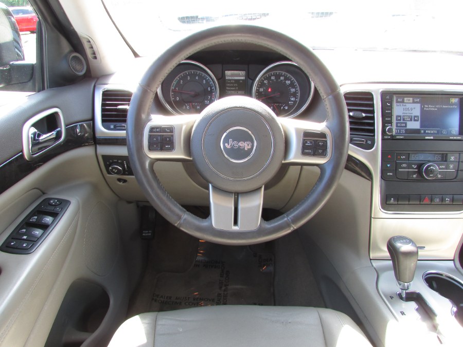 Used Jeep Grand Cherokee 4WD 4dr Laredo Altitude 2012 | United Auto Sales of E Windsor, Inc. East Windsor, Connecticut Used Jeep Grand Cherokee 4WD 4dr Laredo Altitude 2012 | United Auto Sales of E Windsor, Inc. East Windsor, Connecticut