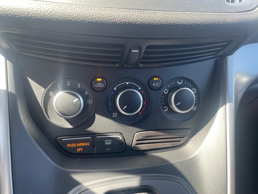 2016 Ford Escape 4WD 4dr SE, available for sale in Vernon, Connecticut | TD Automotive Enterprises LLC DBA Diamond Auto Cars. Vernon, Connecticut 2016 Ford Escape 4WD 4dr SE, available for sale in Vernon, Connecticut | TD Automotive Enterprises LLC DBA Diamond Auto Cars. Vernon, Connecticut