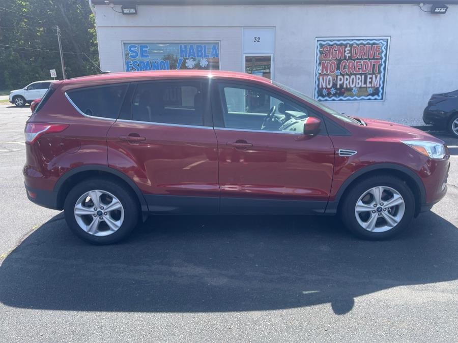 2016 Ford Escape 4WD 4dr SE, available for sale in Vernon, Connecticut | TD Automotive Enterprises LLC DBA Diamond Auto Cars. Vernon, Connecticut 2016 Ford Escape 4WD 4dr SE, available for sale in Vernon, Connecticut | TD Automotive Enterprises LLC DBA Diamond Auto Cars. Vernon, Connecticut