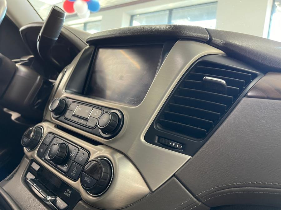 Used GMC Yukon 4WD 4dr Denali 2019 | 5 Towns Drive. Inwood, New York Used GMC Yukon 4WD 4dr Denali 2019 | 5 Towns Drive. Inwood, New York