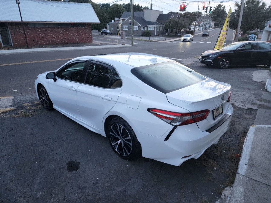 2018 Toyota Camry SE Auto (Natl), available for sale in Milford, Connecticut | Adonai Auto Sales LLC. Milford, Connecticut 2018 Toyota Camry SE Auto (Natl), available for sale in Milford, Connecticut | Adonai Auto Sales LLC. Milford, Connecticut