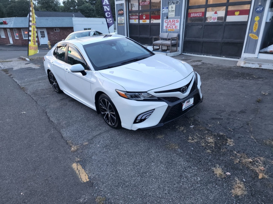 2018 Toyota Camry SE Auto (Natl), available for sale in Milford, Connecticut | Adonai Auto Sales LLC. Milford, Connecticut 2018 Toyota Camry SE Auto (Natl), available for sale in Milford, Connecticut | Adonai Auto Sales LLC. Milford, Connecticut