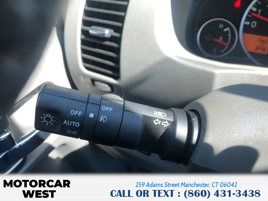 2012 Nissan Frontier 4WD SL, available for sale in Manchester, Connecticut | Motorcar West. Manchester, Connecticut 2012 Nissan Frontier 4WD SL, available for sale in Manchester, Connecticut | Motorcar West. Manchester, Connecticut