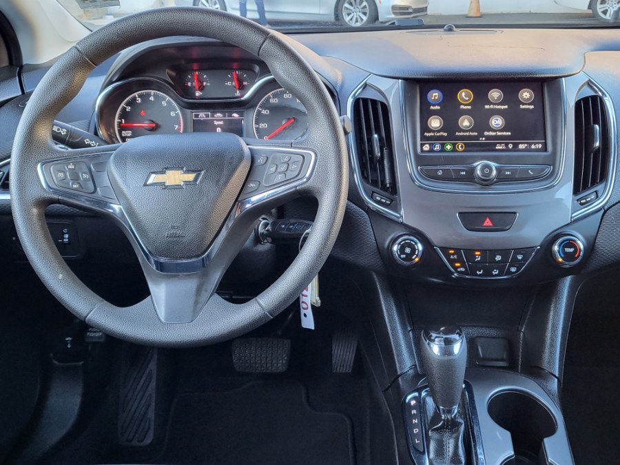 2019 Chevrolet Cruze 4dr Sdn CVT, available for sale in Newark, New Jersey | Champion Auto Sales. Newark, New Jersey 2019 Chevrolet Cruze 4dr Sdn CVT, available for sale in Newark, New Jersey | Champion Auto Sales. Newark, New Jersey