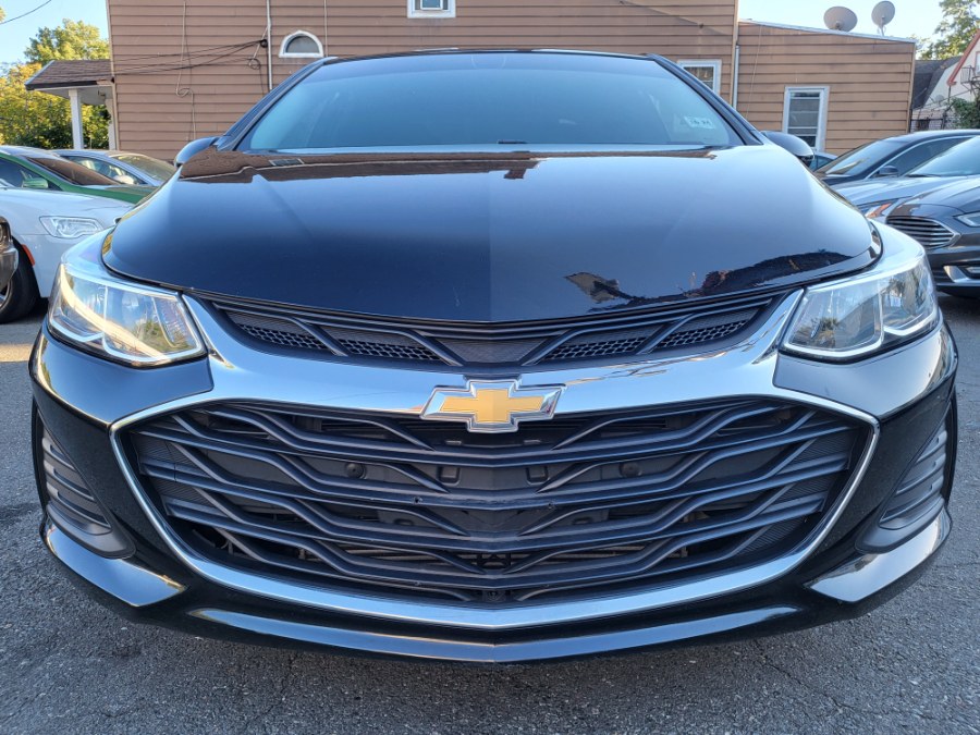2019 Chevrolet Cruze 4dr Sdn CVT, available for sale in Newark, New Jersey | Champion Auto Sales. Newark, New Jersey 2019 Chevrolet Cruze 4dr Sdn CVT, available for sale in Newark, New Jersey | Champion Auto Sales. Newark, New Jersey