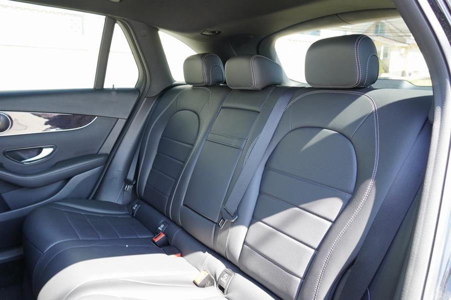 Used Mercedes-benz Glc GLC 300 2020 | Auto Expo Ent Inc.. Great Neck, New York Used Mercedes-benz Glc GLC 300 2020 | Auto Expo Ent Inc.. Great Neck, New York