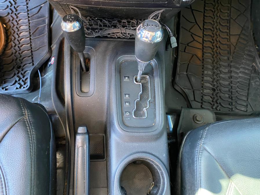 Used Jeep Wrangler Unlimited 4WD 4dr Sport 2015 | Lava Motors 2 Inc. Canton, Connecticut Used Jeep Wrangler Unlimited 4WD 4dr Sport 2015 | Lava Motors 2 Inc. Canton, Connecticut