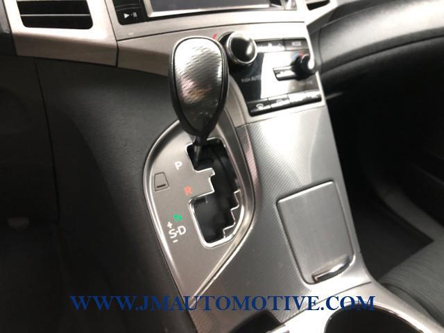 2014 Toyota Venza 4dr Wgn V6 AWD LE, available for sale in Naugatuck, Connecticut | J&M Automotive Sls&Svc LLC. Naugatuck, Connecticut 2014 Toyota Venza 4dr Wgn V6 AWD LE, available for sale in Naugatuck, Connecticut | J&M Automotive Sls&Svc LLC. Naugatuck, Connecticut