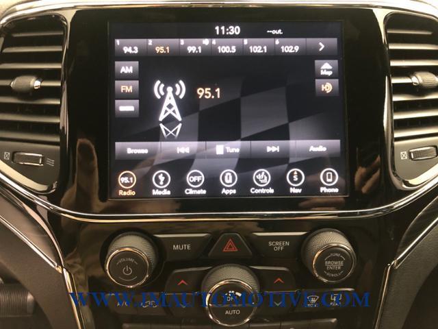 2019 Jeep Grand Cherokee Limited 4x4, available for sale in Naugatuck, Connecticut | J&M Automotive Sls&Svc LLC. Naugatuck, Connecticut 2019 Jeep Grand Cherokee Limited 4x4, available for sale in Naugatuck, Connecticut | J&M Automotive Sls&Svc LLC. Naugatuck, Connecticut