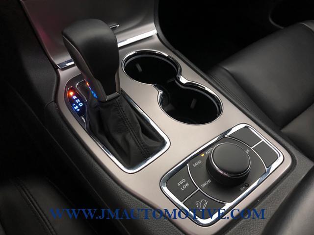 2019 Jeep Grand Cherokee Limited 4x4, available for sale in Naugatuck, Connecticut | J&M Automotive Sls&Svc LLC. Naugatuck, Connecticut 2019 Jeep Grand Cherokee Limited 4x4, available for sale in Naugatuck, Connecticut | J&M Automotive Sls&Svc LLC. Naugatuck, Connecticut