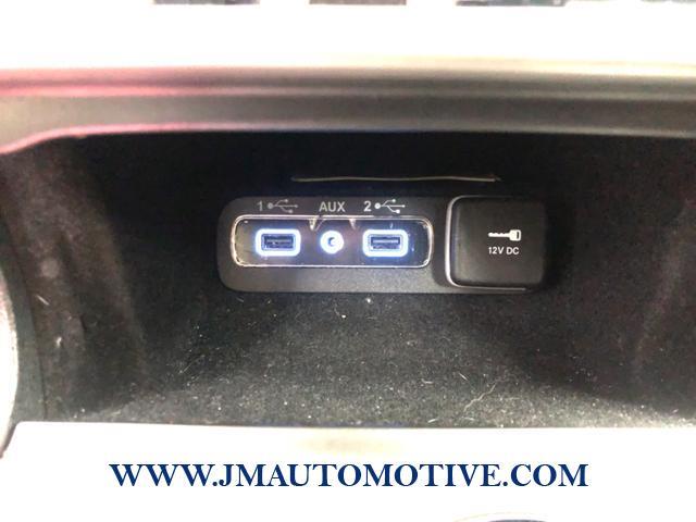 2019 Jeep Grand Cherokee Limited 4x4, available for sale in Naugatuck, Connecticut | J&M Automotive Sls&Svc LLC. Naugatuck, Connecticut 2019 Jeep Grand Cherokee Limited 4x4, available for sale in Naugatuck, Connecticut | J&M Automotive Sls&Svc LLC. Naugatuck, Connecticut