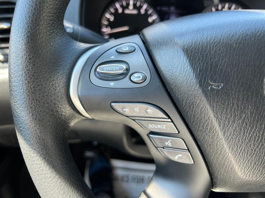 Used Nissan Pathfinder 4x4 SV 2019 | Sunrise Autoland. Jamaica, New York Used Nissan Pathfinder 4x4 SV 2019 | Sunrise Autoland. Jamaica, New York
