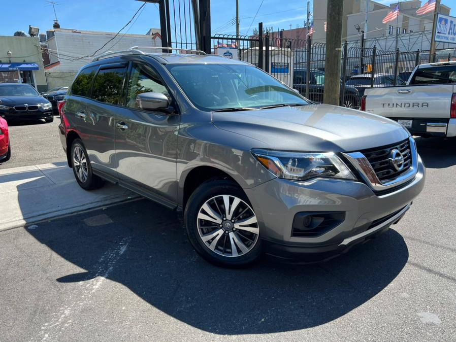 Used Nissan Pathfinder 4x4 SV 2019 | Sunrise Autoland. Jamaica, New York Used Nissan Pathfinder 4x4 SV 2019 | Sunrise Autoland. Jamaica, New York