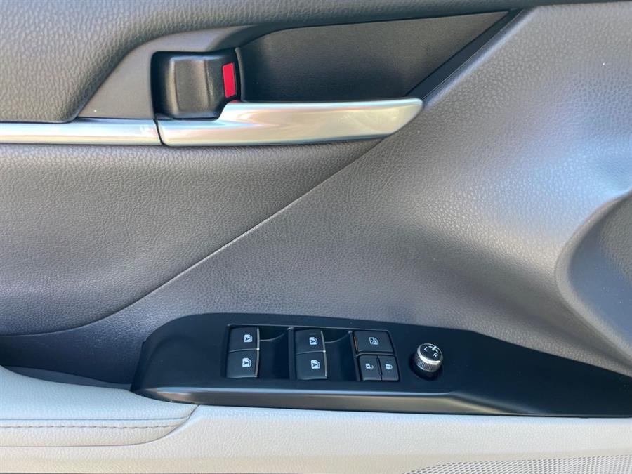 Used Toyota Camry XSE 2019 | Mass Auto Exchange. Framingham, Massachusetts Used Toyota Camry XSE 2019 | Mass Auto Exchange. Framingham, Massachusetts