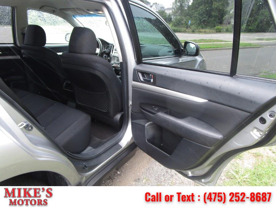 Used Subaru Outback 4dr Wgn H4 Auto 2.5i Prem AWP 2011 | Mike's Motors LLC. Stratford, Connecticut Used Subaru Outback 4dr Wgn H4 Auto 2.5i Prem AWP 2011 | Mike's Motors LLC. Stratford, Connecticut