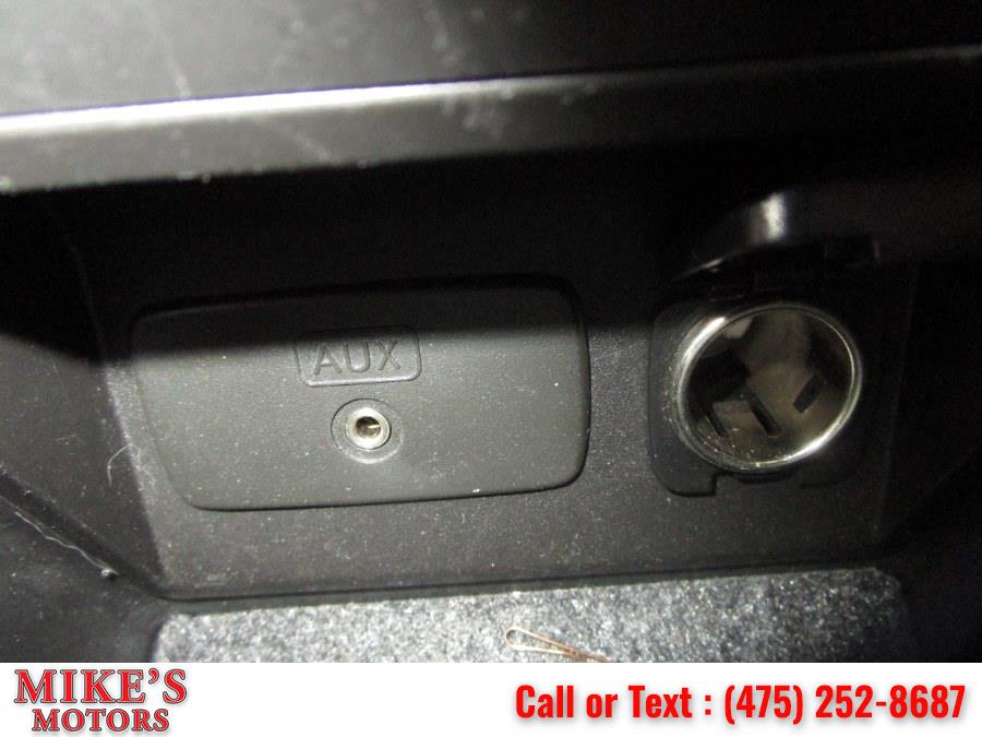 Used Subaru Outback 4dr Wgn H4 Auto 2.5i Prem AWP 2011 | Mike's Motors LLC. Stratford, Connecticut Used Subaru Outback 4dr Wgn H4 Auto 2.5i Prem AWP 2011 | Mike's Motors LLC. Stratford, Connecticut