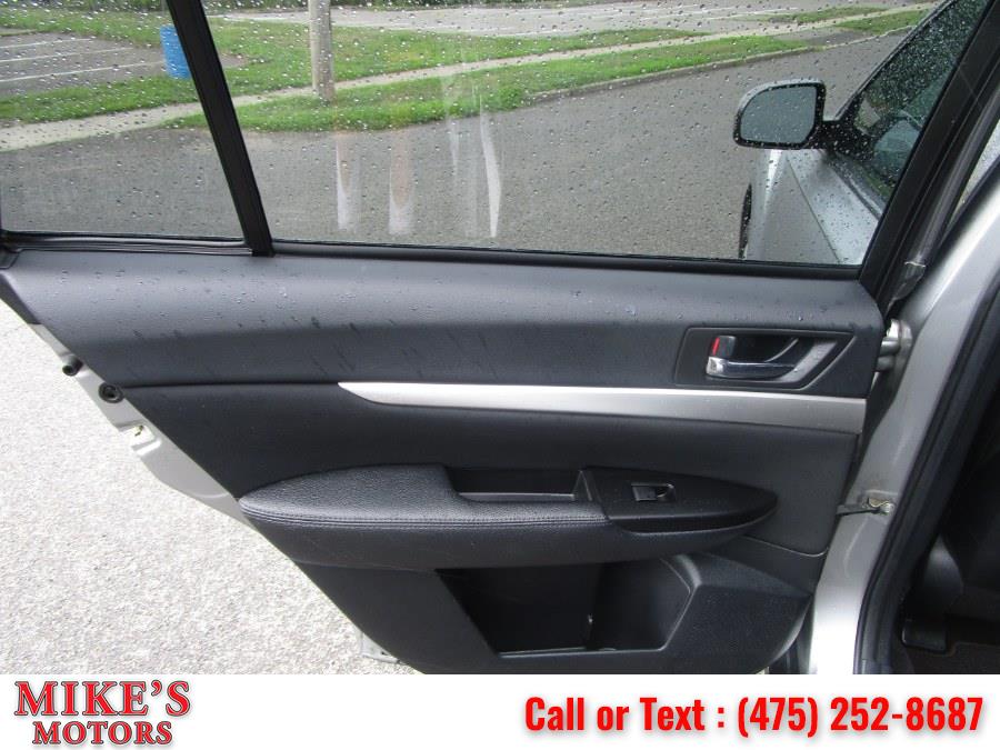 Used Subaru Outback 4dr Wgn H4 Auto 2.5i Prem AWP 2011 | Mike's Motors LLC. Stratford, Connecticut Used Subaru Outback 4dr Wgn H4 Auto 2.5i Prem AWP 2011 | Mike's Motors LLC. Stratford, Connecticut