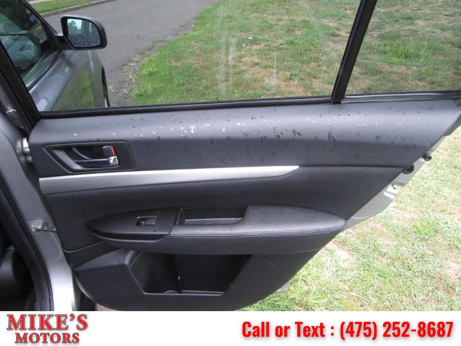 Used Subaru Outback 4dr Wgn H4 Auto 2.5i Prem AWP 2011 | Mike's Motors LLC. Stratford, Connecticut Used Subaru Outback 4dr Wgn H4 Auto 2.5i Prem AWP 2011 | Mike's Motors LLC. Stratford, Connecticut