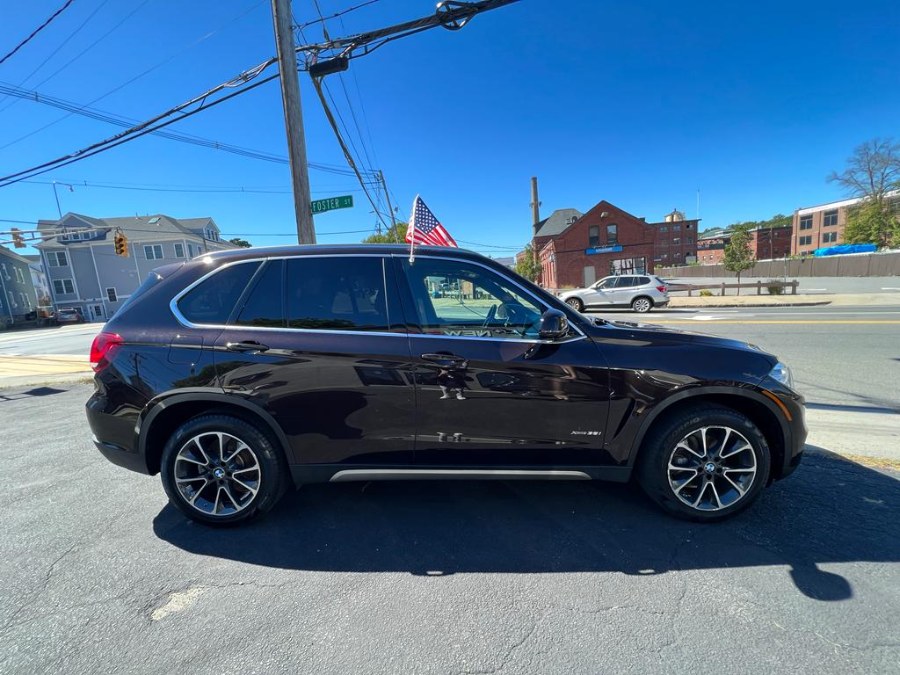 Used BMW X5 xDrive35i Sports Activity Vehicle 2017 | New Star Motors. Peabody, Massachusetts Used BMW X5 xDrive35i Sports Activity Vehicle 2017 | New Star Motors. Peabody, Massachusetts