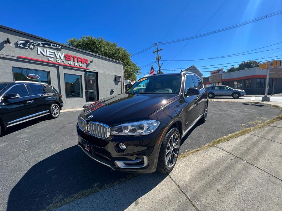 2017 BMW X5 xDrive35i Sports Activity Vehicle, available for sale in Peabody, Massachusetts | New Star Motors. Peabody, Massachusetts