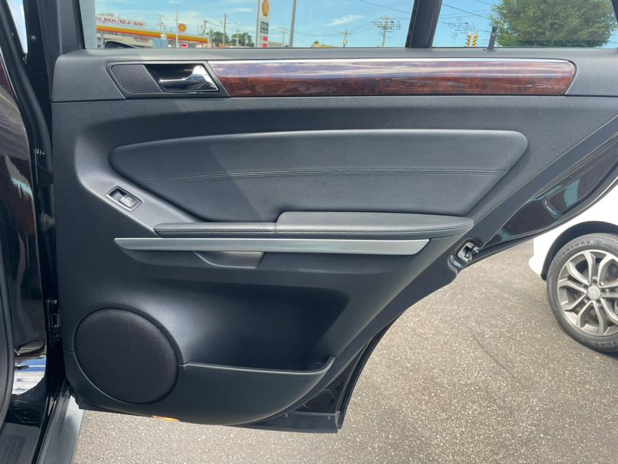 2011 Mercedes-Benz ML350 LOW MILES!!!, available for sale in Rosedale, New York | Sunrise Auto Sales. Rosedale, New York 2011 Mercedes-Benz ML350 LOW MILES!!!, available for sale in Rosedale, New York | Sunrise Auto Sales. Rosedale, New York