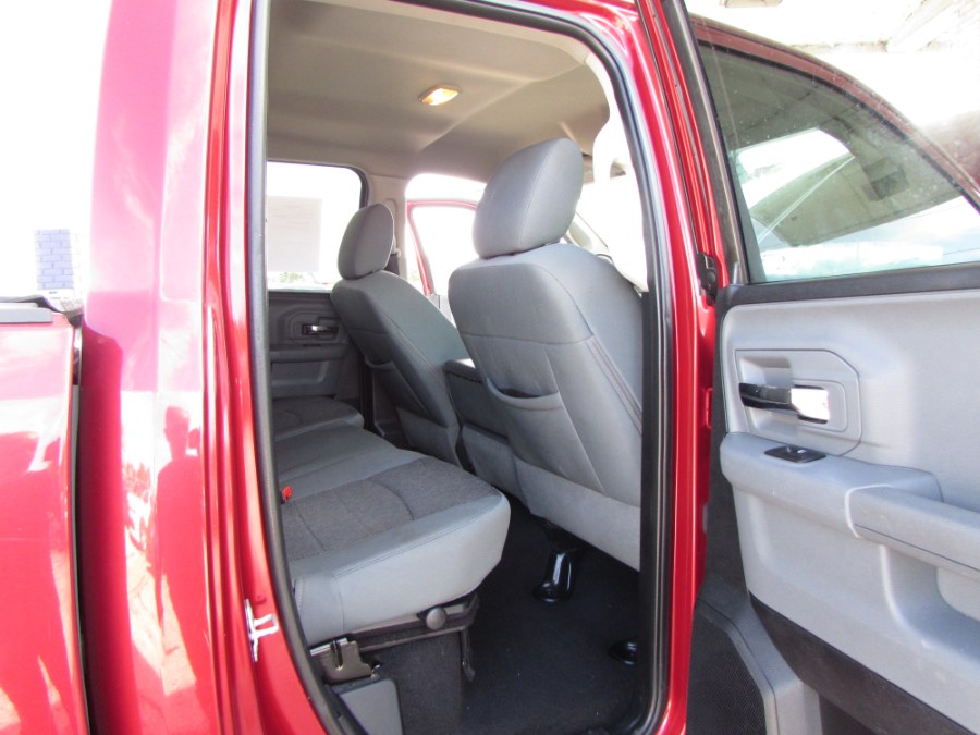 Used Ram 1500 4WD Quad Cab 140.5" Big Horn 2014 | VIP Auto Enterprise, Inc. Orlando, Florida Used Ram 1500 4WD Quad Cab 140.5" Big Horn 2014 | VIP Auto Enterprise, Inc. Orlando, Florida