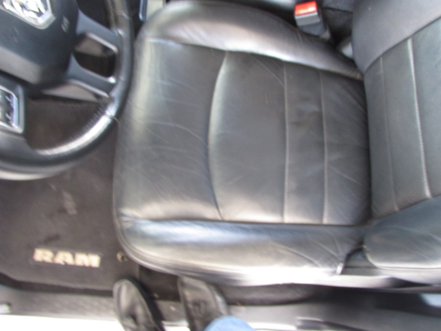 Used Ram 1500 Big Horn 4x2 Crew Cab 6''4" Box 2017 | VIP Auto Enterprise, Inc. Orlando, Florida Used Ram 1500 Big Horn 4x2 Crew Cab 6''4" Box 2017 | VIP Auto Enterprise, Inc. Orlando, Florida