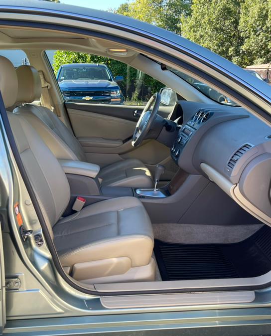 2008 Nissan Altima 4dr Sdn I4 eCVT Hybrid, available for sale in Ashland, Massachusetts | New Beginning Auto Service Inc. Ashland, Massachusetts 2008 Nissan Altima 4dr Sdn I4 eCVT Hybrid, available for sale in Ashland, Massachusetts | New Beginning Auto Service Inc. Ashland, Massachusetts