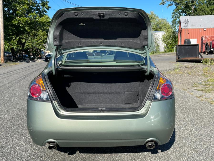 2008 Nissan Altima 4dr Sdn I4 eCVT Hybrid, available for sale in Ashland, Massachusetts | New Beginning Auto Service Inc. Ashland, Massachusetts 2008 Nissan Altima 4dr Sdn I4 eCVT Hybrid, available for sale in Ashland, Massachusetts | New Beginning Auto Service Inc. Ashland, Massachusetts