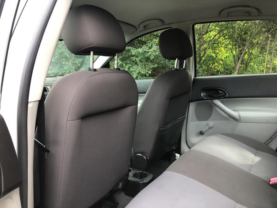 Used Ford Focus 4dr Sdn ZX4 S 2006 | Wholesale Direct Motors. Beavercreek, Ohio Used Ford Focus 4dr Sdn ZX4 S 2006 | Wholesale Direct Motors. Beavercreek, Ohio