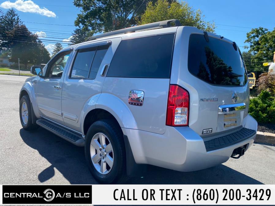 Used Nissan Pathfinder 4WD 4dr V6 Silver Edition 2012 | Central A/S LLC. East Windsor, Connecticut Used Nissan Pathfinder 4WD 4dr V6 Silver Edition 2012 | Central A/S LLC. East Windsor, Connecticut