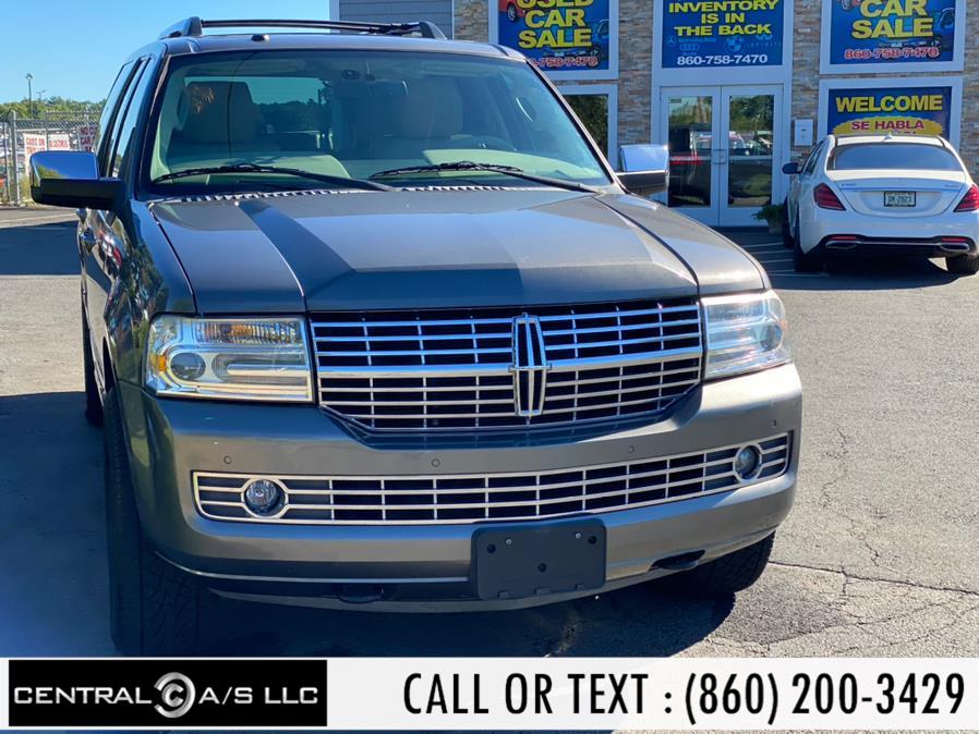 2012 Lincoln Navigator L 4WD 4dr, available for sale in East Windsor, Connecticut | Central A/S LLC. East Windsor, Connecticut 2012 Lincoln Navigator L 4WD 4dr, available for sale in East Windsor, Connecticut | Central A/S LLC. East Windsor, Connecticut