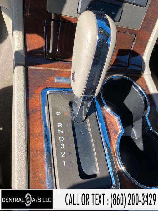 2012 Lincoln Navigator L 4WD 4dr, available for sale in East Windsor, Connecticut | Central A/S LLC. East Windsor, Connecticut 2012 Lincoln Navigator L 4WD 4dr, available for sale in East Windsor, Connecticut | Central A/S LLC. East Windsor, Connecticut