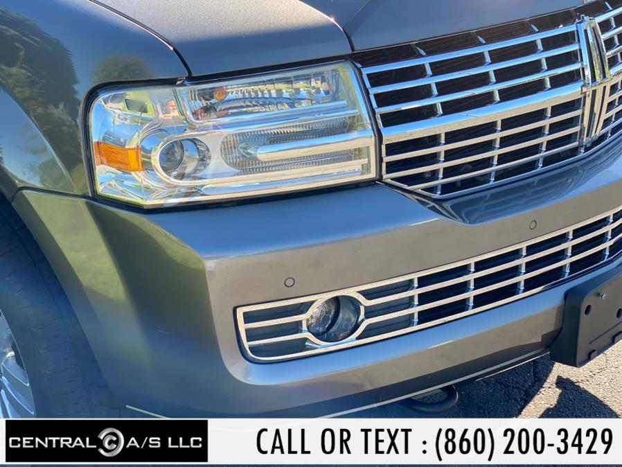 2012 Lincoln Navigator L 4WD 4dr, available for sale in East Windsor, Connecticut | Central A/S LLC. East Windsor, Connecticut 2012 Lincoln Navigator L 4WD 4dr, available for sale in East Windsor, Connecticut | Central A/S LLC. East Windsor, Connecticut