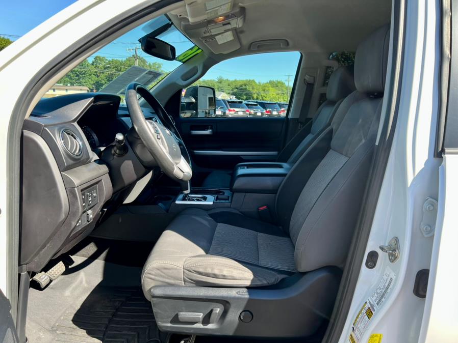 2016 Toyota Tundra 4WD Truck CrewMax 5.7L FFV V8 6-Spd AT SR5 (Natl), available for sale in Berlin, Connecticut | Tru Auto Mall. Berlin, Connecticut 2016 Toyota Tundra 4WD Truck CrewMax 5.7L FFV V8 6-Spd AT SR5 (Natl), available for sale in Berlin, Connecticut | Tru Auto Mall. Berlin, Connecticut