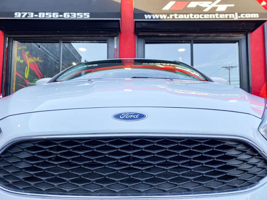Used Ford Focus SE Sedan 2018 | RT Auto Center LLC. Newark, New Jersey Used Ford Focus SE Sedan 2018 | RT Auto Center LLC. Newark, New Jersey
