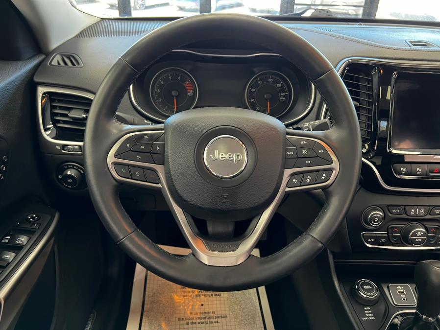 Used Jeep Cherokee Limited 4x4 2019 | Power Motors East. Massapequa Park, New York Used Jeep Cherokee Limited 4x4 2019 | Power Motors East. Massapequa Park, New York