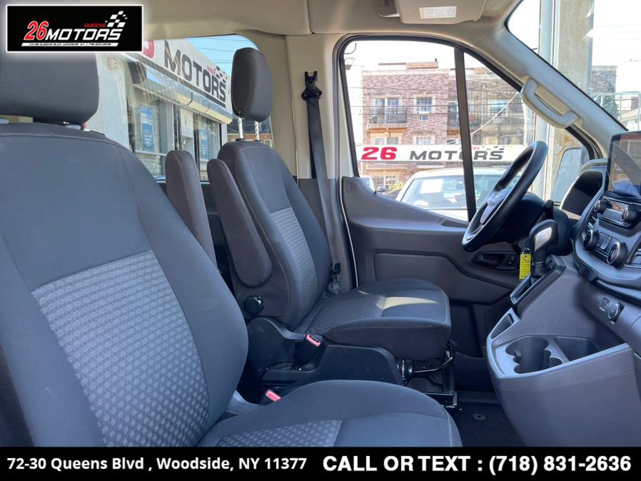 Used Ford Transit Passenger Wagon T-350 148" Med Roof XLT RWD 2020 | 26 Motors Queens. Woodside, New York Used Ford Transit Passenger Wagon T-350 148" Med Roof XLT RWD 2020 | 26 Motors Queens. Woodside, New York