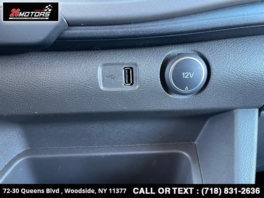 Used Ford Transit Passenger Wagon T-350 148" Med Roof XLT RWD 2020 | 26 Motors Queens. Woodside, New York Used Ford Transit Passenger Wagon T-350 148" Med Roof XLT RWD 2020 | 26 Motors Queens. Woodside, New York