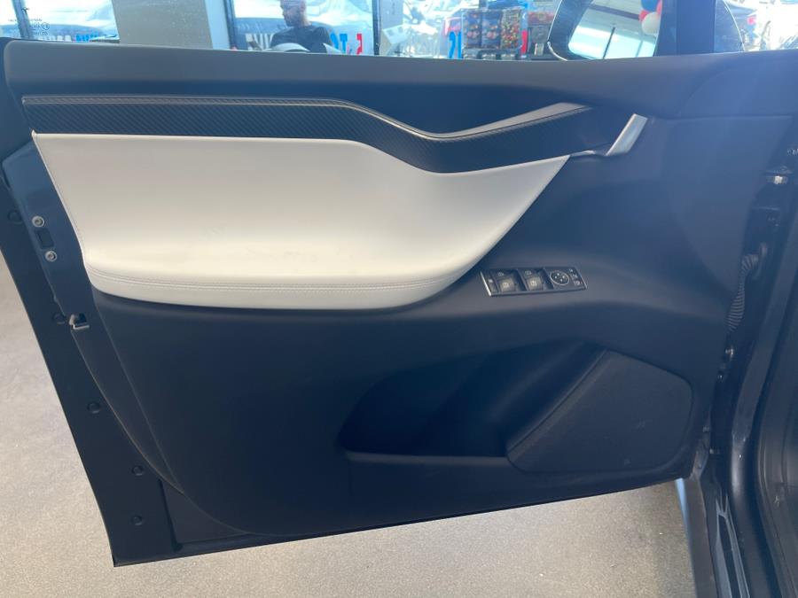 2018 Tesla Model X P100D AWD, available for sale in Inwood, New York | 5 Towns Drive. Inwood, New York 2018 Tesla Model X P100D AWD, available for sale in Inwood, New York | 5 Towns Drive. Inwood, New York
