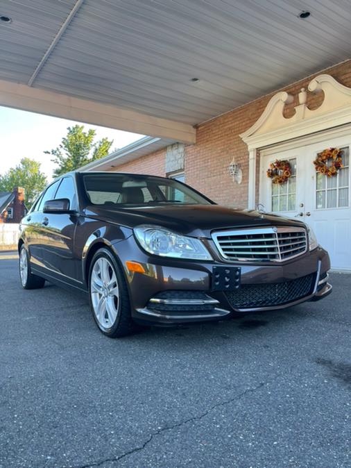 2013 Mercedes-Benz C-Class 4dr Sdn C300 Sport 4MATIC, available for sale in New Britain, Connecticut | Supreme Automotive. New Britain, Connecticut