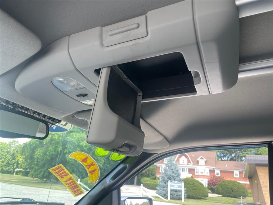 2005 Ford F-150 FX4 4dr SuperCab 4WD Styleside 5.5 ft. SB, available for sale in Roslyn Heights, New York | Mekawy Auto Sales Inc. Roslyn Heights, New York 2005 Ford F-150 FX4 4dr SuperCab 4WD Styleside 5.5 ft. SB, available for sale in Roslyn Heights, New York | Mekawy Auto Sales Inc. Roslyn Heights, New York