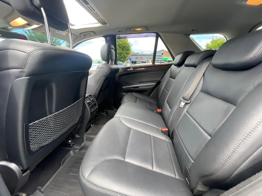 2011 Mercedes-Benz ML350 LOW MILES!!!, available for sale in Elmont, New York | Sunrise of Elmont. Elmont, New York 2011 Mercedes-Benz ML350 LOW MILES!!!, available for sale in Elmont, New York | Sunrise of Elmont. Elmont, New York