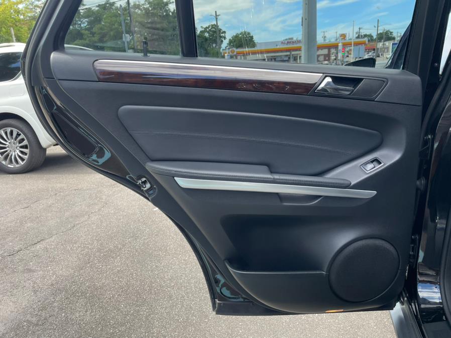 2011 Mercedes-Benz ML350 LOW MILES!!!, available for sale in Elmont, New York | Sunrise of Elmont. Elmont, New York 2011 Mercedes-Benz ML350 LOW MILES!!!, available for sale in Elmont, New York | Sunrise of Elmont. Elmont, New York