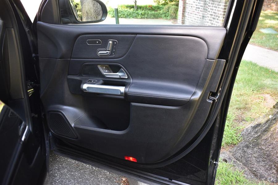 2020 Mercedes-benz Glb GLB 250 4MATIC AWD 4dr SUV, available for sale in Great Neck, New York | Camy Cars. Great Neck, New York 2020 Mercedes-benz Glb GLB 250 4MATIC AWD 4dr SUV, available for sale in Great Neck, New York | Camy Cars. Great Neck, New York