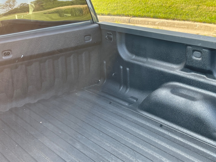 Used GMC Sierra 1500 4WD Crew Cab 143.5" SLT 2017 | Geneva Motor Cars. Darien, Wisconsin Used GMC Sierra 1500 4WD Crew Cab 143.5" SLT 2017 | Geneva Motor Cars. Darien, Wisconsin