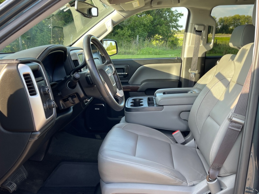 Used GMC Sierra 1500 4WD Crew Cab 143.5" SLT 2017 | Geneva Motor Cars. Darien, Wisconsin Used GMC Sierra 1500 4WD Crew Cab 143.5" SLT 2017 | Geneva Motor Cars. Darien, Wisconsin