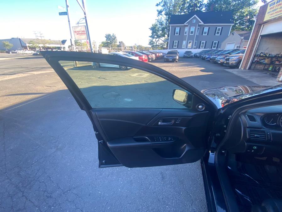 Used Honda Accord Sdn 4dr I4 CVT EX-L 2013 | VEB Auto Sales. Hartford, Connecticut Used Honda Accord Sdn 4dr I4 CVT EX-L 2013 | VEB Auto Sales. Hartford, Connecticut
